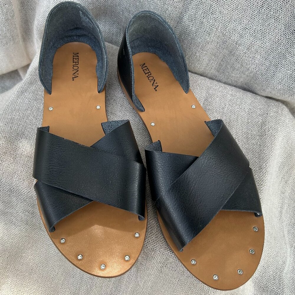 Merona Open Toe Slip On Black Flats...9M